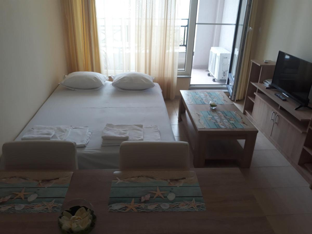 Таня 8 Apartment เปาโมเรีย ภายนอก รูปภาพ