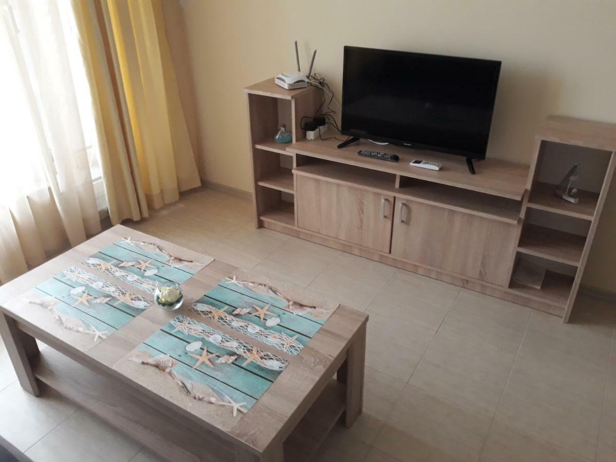 Таня 8 Apartment เปาโมเรีย ภายนอก รูปภาพ